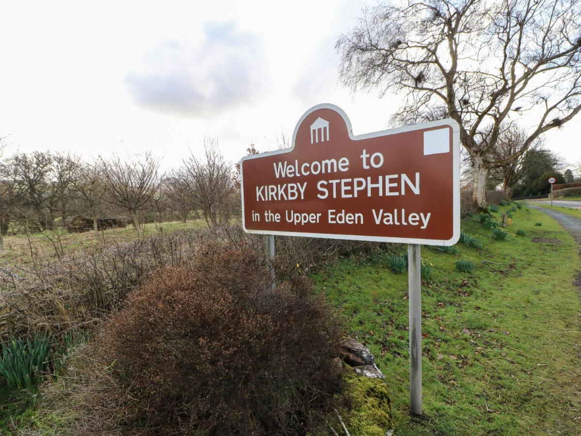 3 Eden Lodge Kirkby Stephen Exterior foto